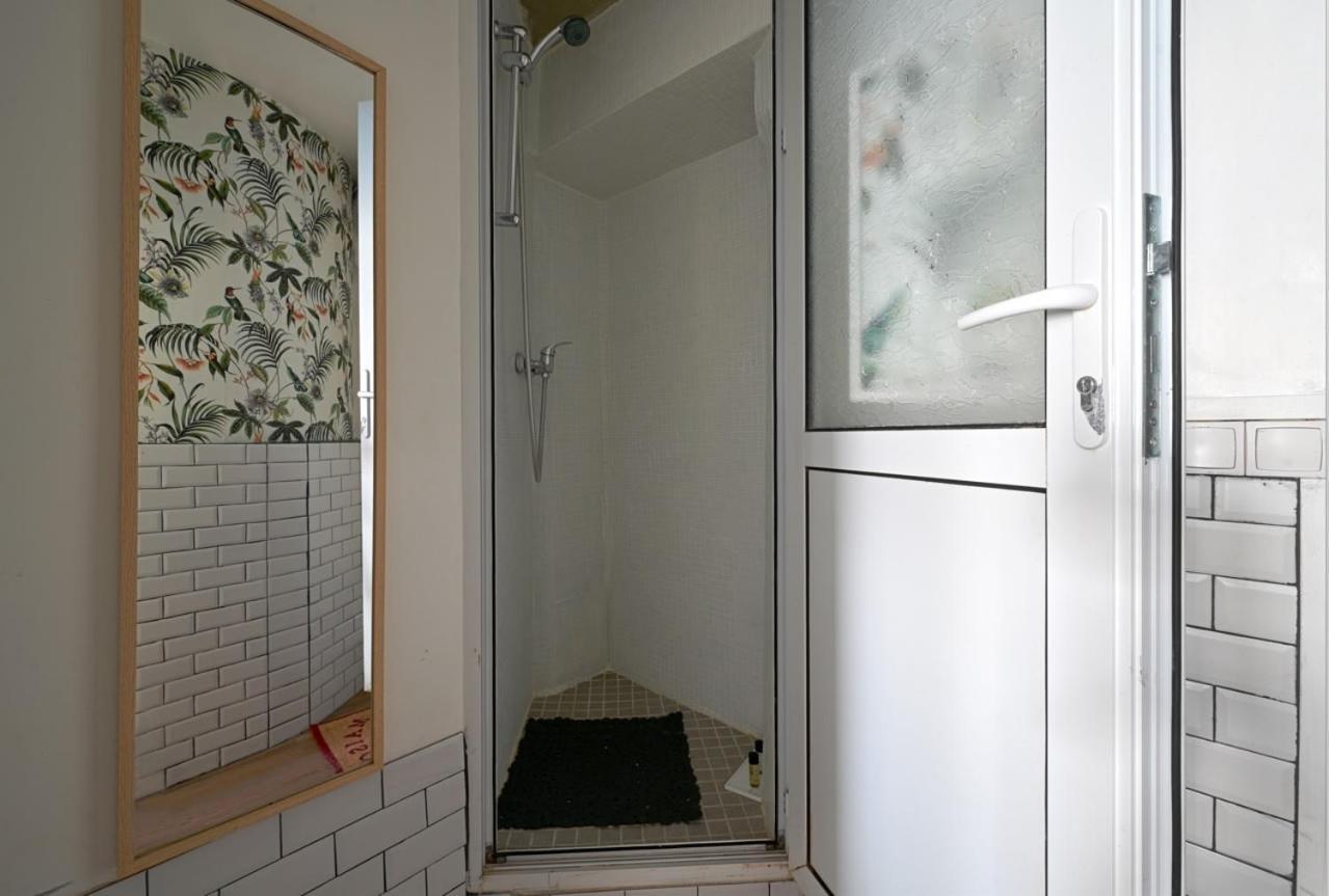 شقة Cosy Renovated Studio In Heart Of Marais, Best Area To Discover In باريس المظهر الخارجي الصورة